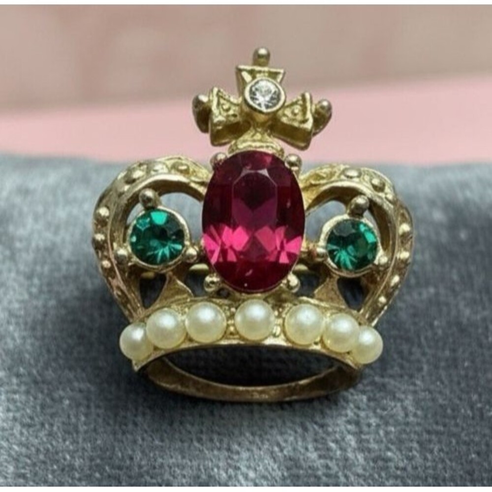 Vintage Crown Brooch Rhinestone Faux Pearl Gold Tone Mini Pin